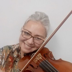 Anjie Skaya