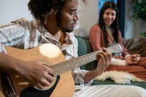 Best Ways to Practice Guitar Scales for Beginners